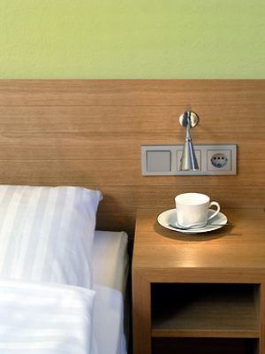 Business & Budget Hotel Tessin Munique Exterior foto