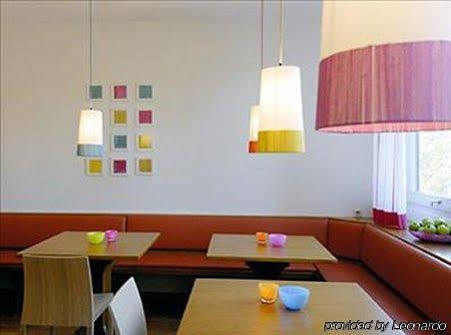 Business & Budget Hotel Tessin Munique Exterior foto